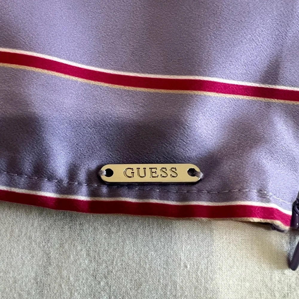 GUESS RUCHED CROPPED TOP - Picture 11 of 15